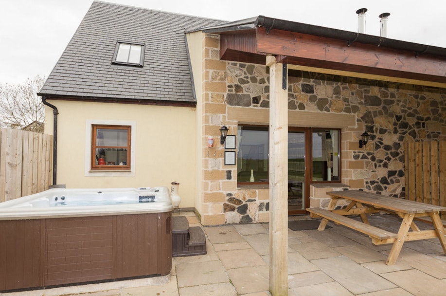 Book a stay at Williamscraig - 2 Eden Cottage