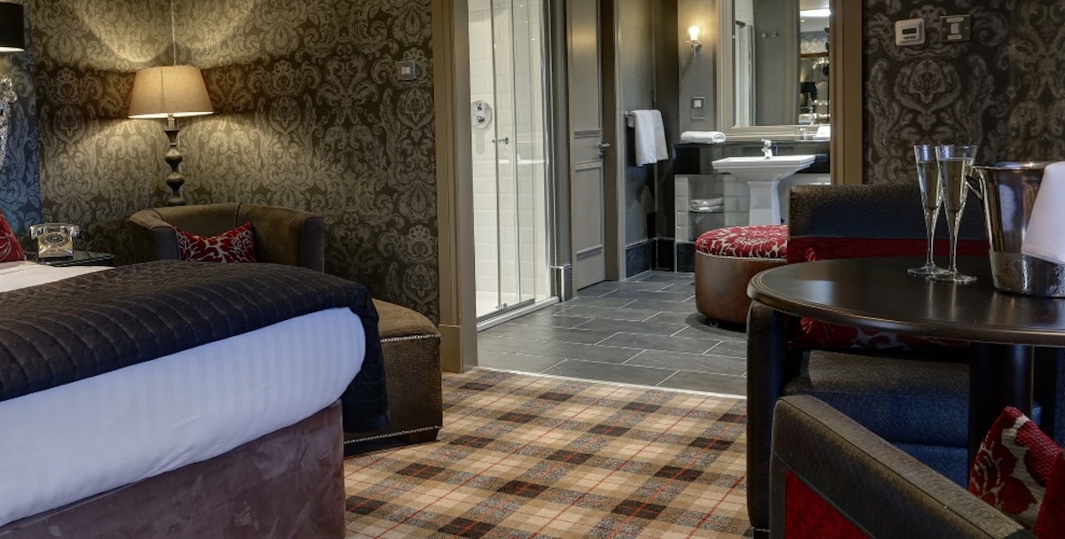 Book a stay at Best Western Glasgow South Eglinton Arms Hotel