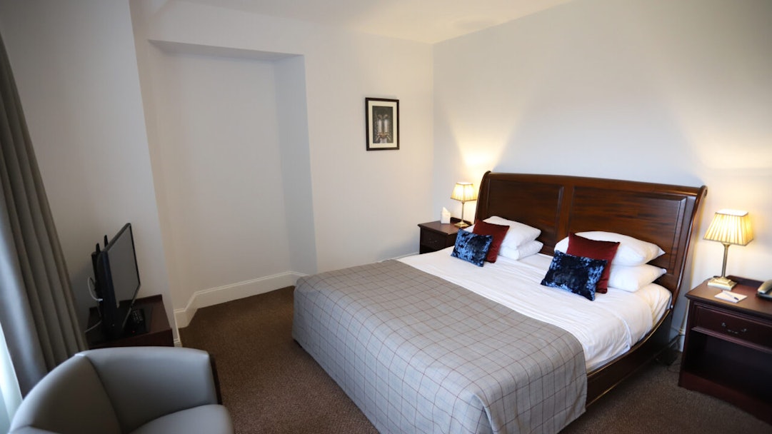 Book a stay at Ben Wyvis Hotel