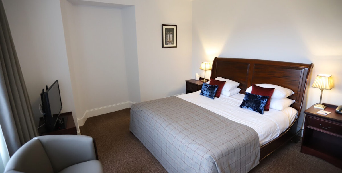 Book a stay at Ben Wyvis Hotel