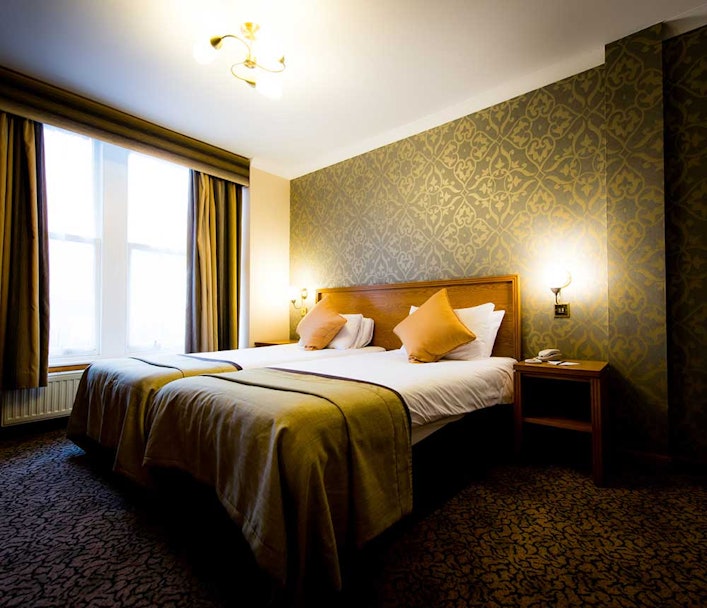 Book a stay at Best Western Queen's Hotel